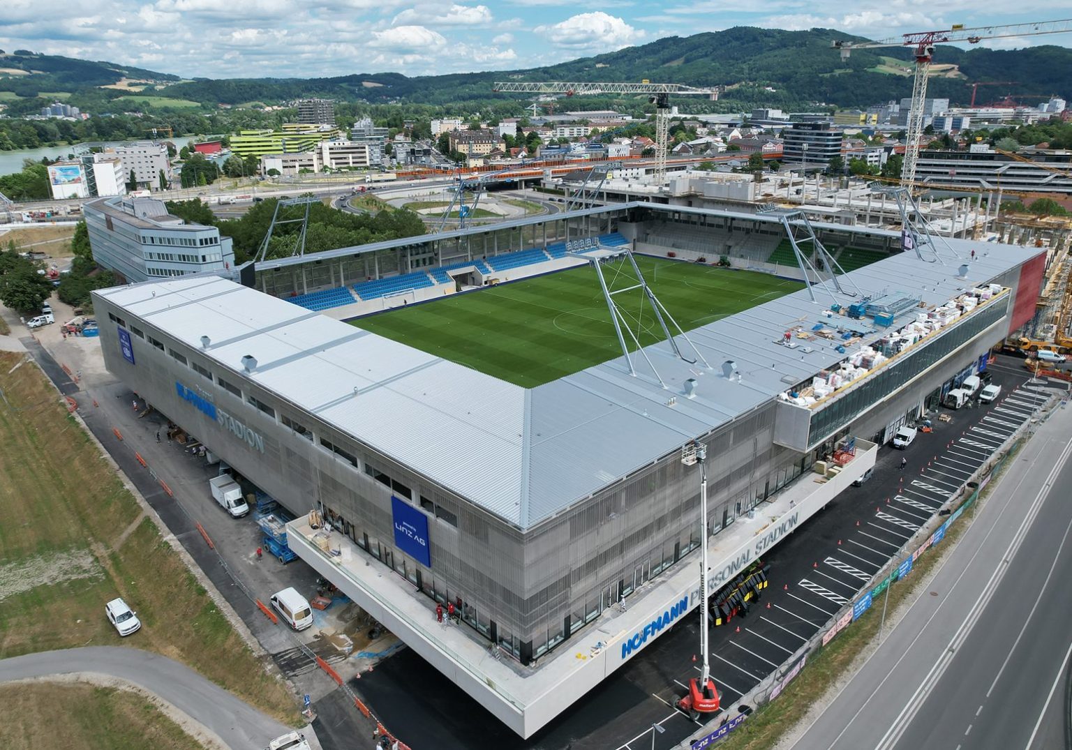 Blau Weiß Linz Eröffnet Neues Donaupark Stadion Life Radio 