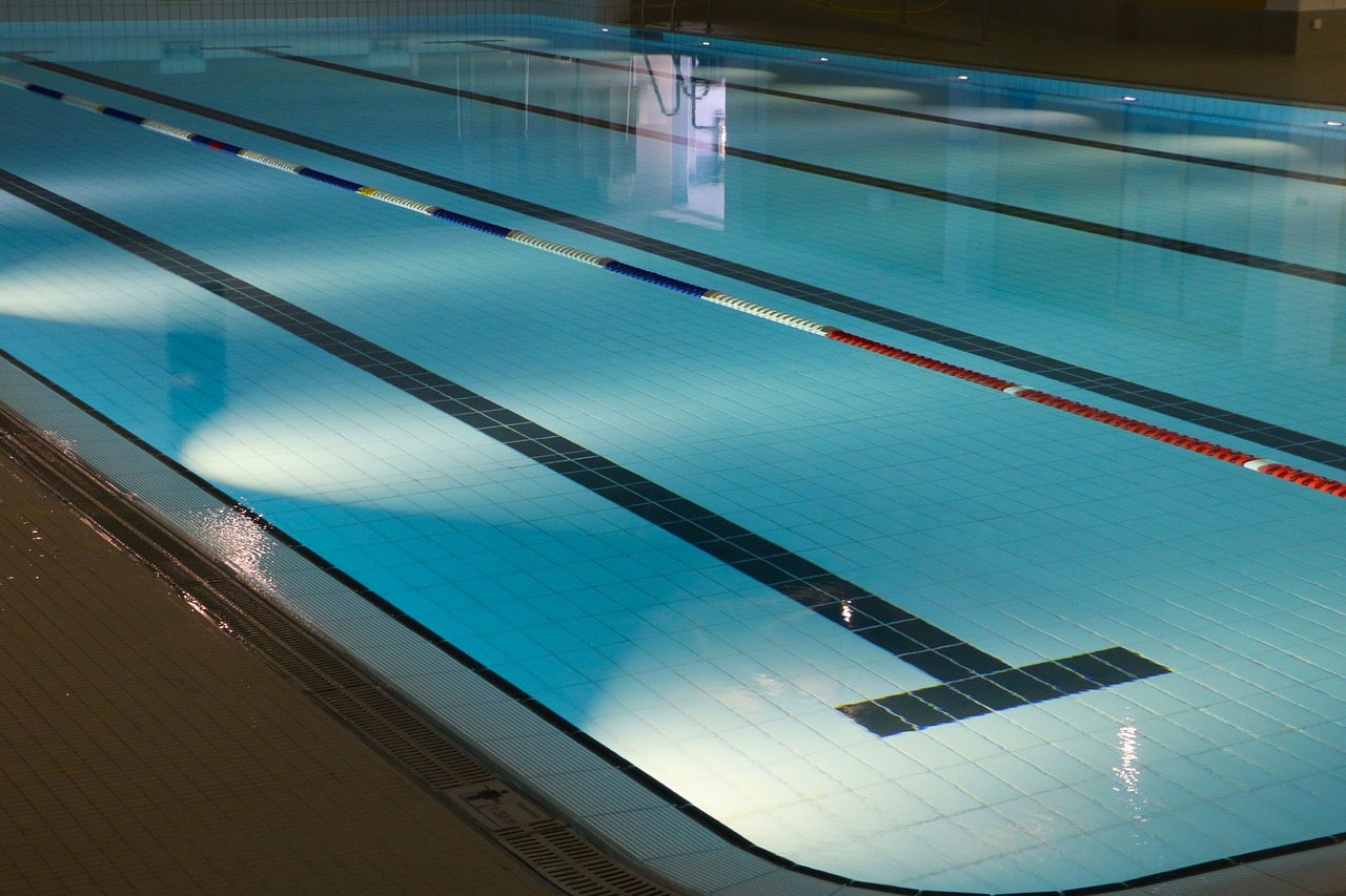 indoor swimming pool, swimming pool, swimming lane