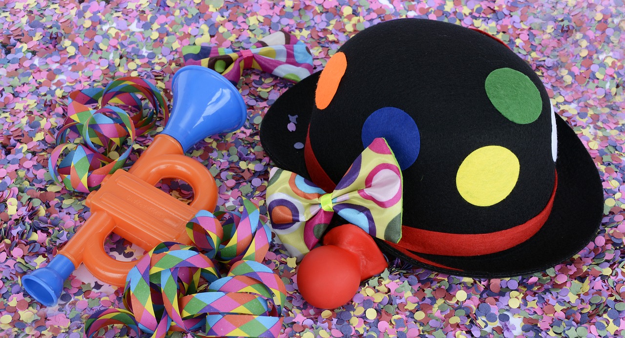 cap, confetti, streamer, multicoloured, clown, fun, colorful, carnival, carneval, clown nose, trumpet, fly, masquerade, clown, clown, clown, clown, clown, carnival, carnival, carnival, carneval