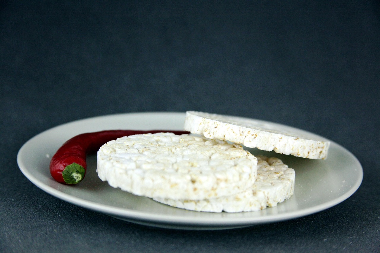 rice waffle, chilli, pepper, fruit, food, healthy, fitness, meal, close up, diet, plate