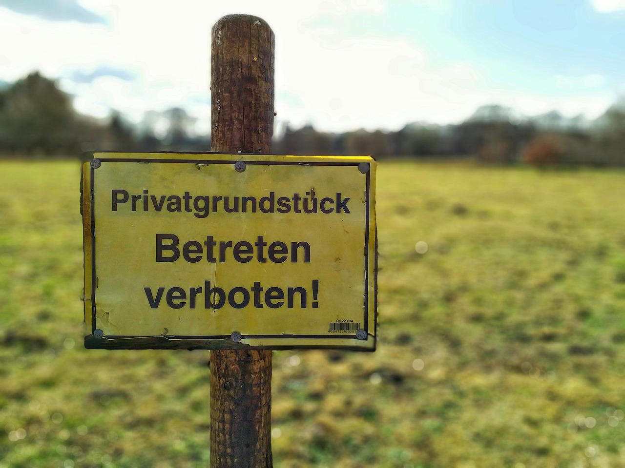 sign, grass, private, private property, ban, trespassing