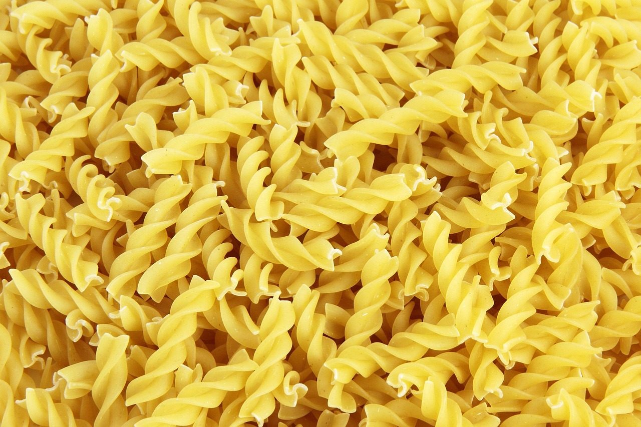 pasta, full hd wallpaper, 4k wallpaper 1920x1080, desktop backgrounds, wallpaper 4k, rotini, wallpaper hd, cool backgrounds, raw, uncooked, uncooked pasta, raw pasta, beautiful wallpaper, twirl, laptop wallpaper, twirly pasta, free wallpaper, mac wallpaper, background, eat, free background, food, hd wallpaper, ingredients, 4k wallpaper, italian cuisine, spiral, windows wallpaper, food background